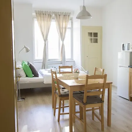 Hradcany Apartment *